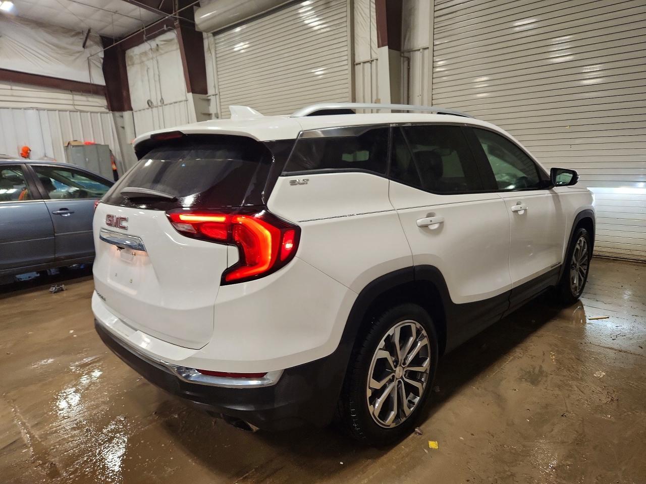 2020 GMC Terrain Slt - zdjęcie 3