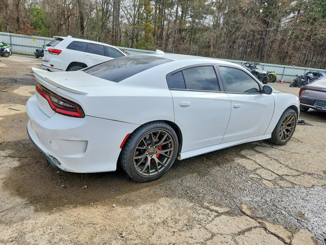 2016 Dodge Charger Srt Hellcat - zdjęcie 3