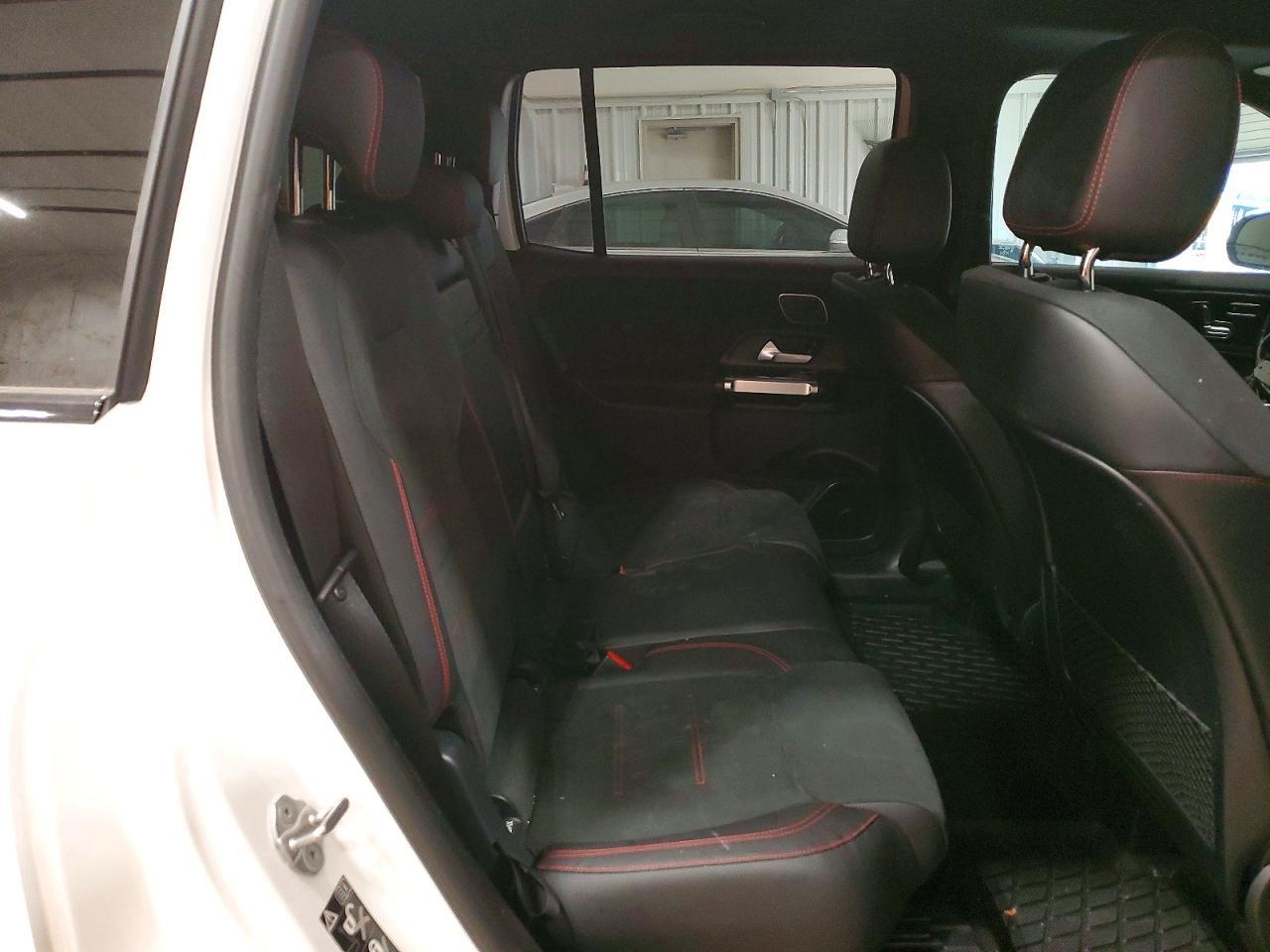 2021 Mercedes-Benz Glb 250 4Matic - zdjęcie 11