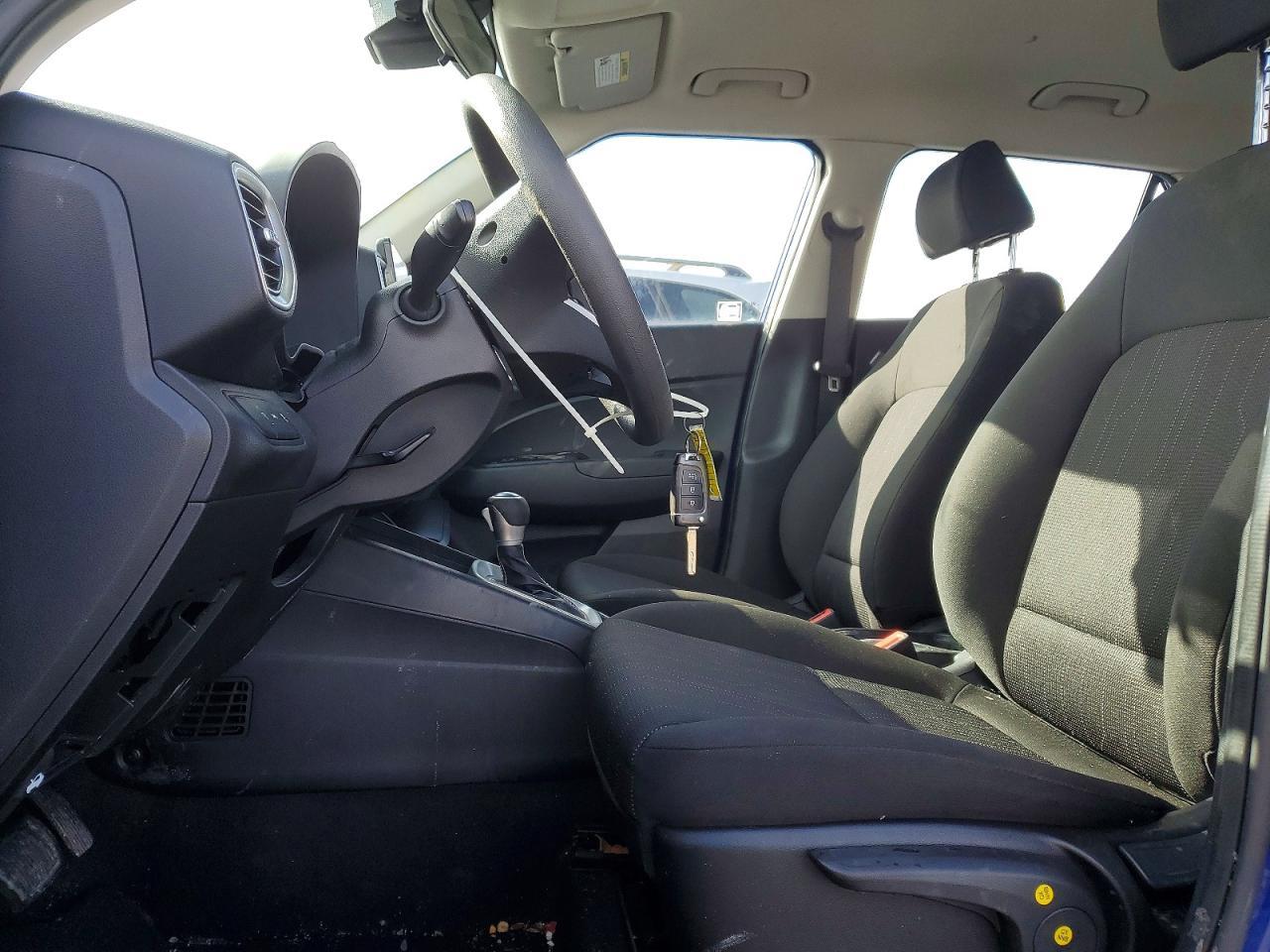 2021 Hyundai Venue Se - zdjęcie 7