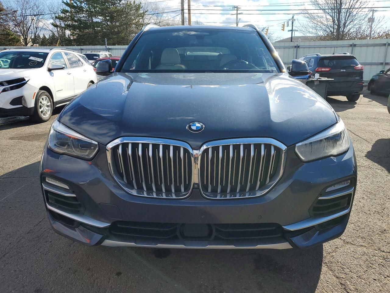 2019 BMW X5 xDrive50I - zdjęcie 5