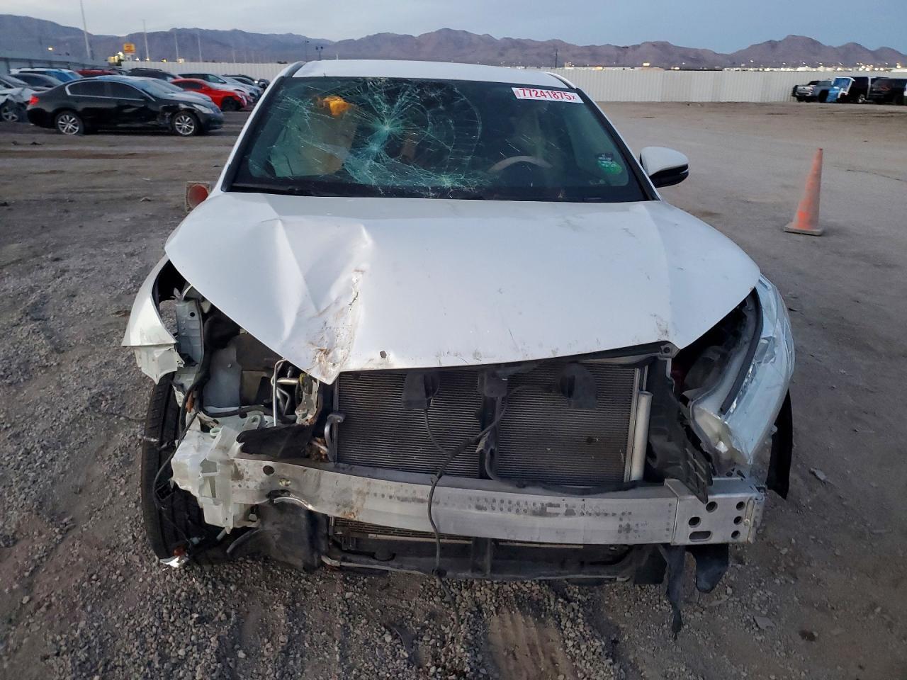 2019 Toyota Highlander Le - zdjęcie 5