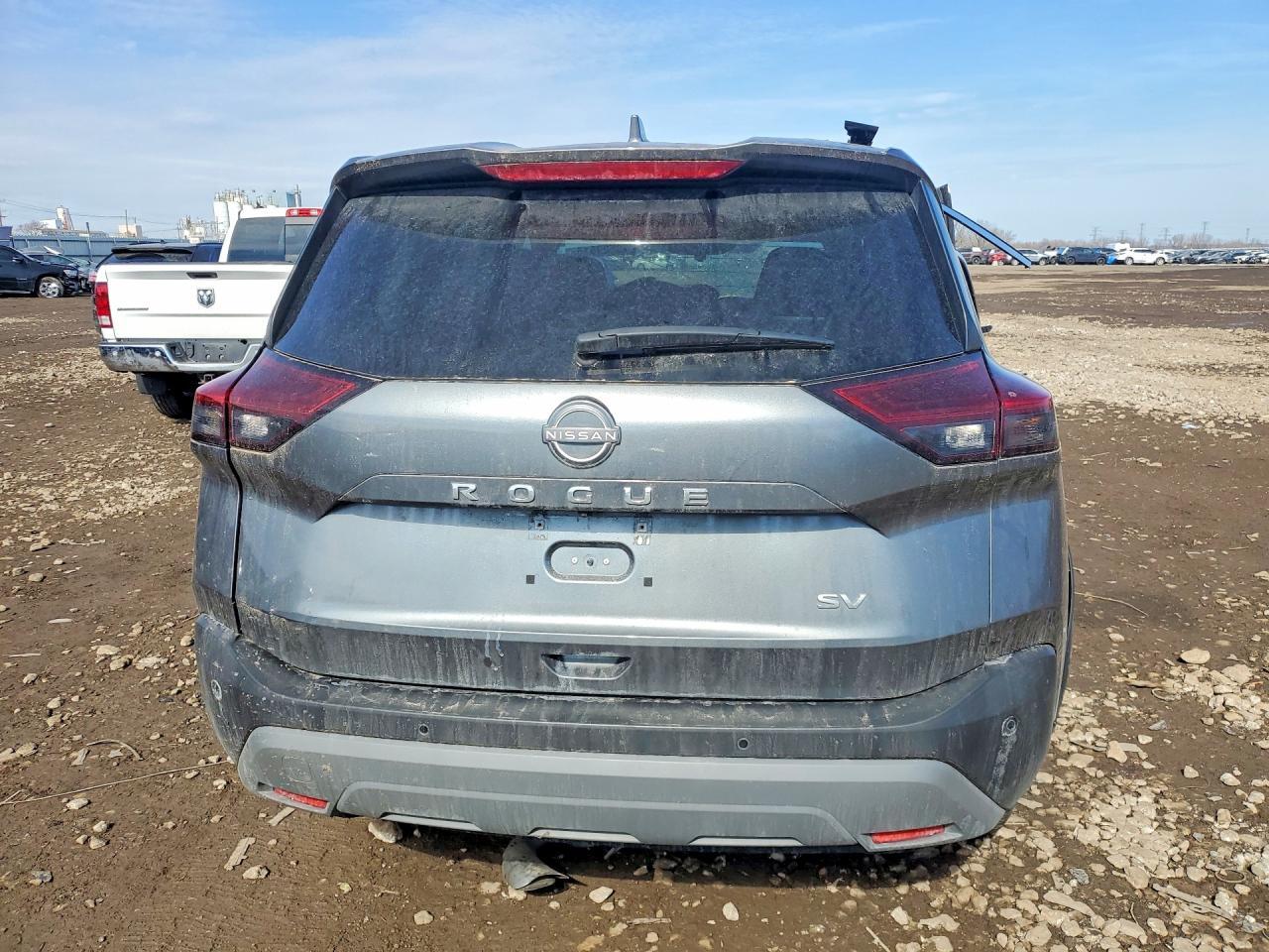 2023 Nissan Rogue Sv - zdjęcie 6