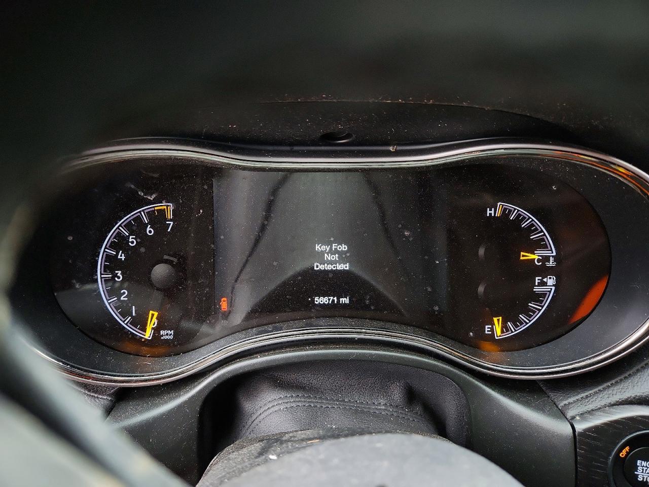 2021 Jeep Grand Cherokee - zdjęcie 9