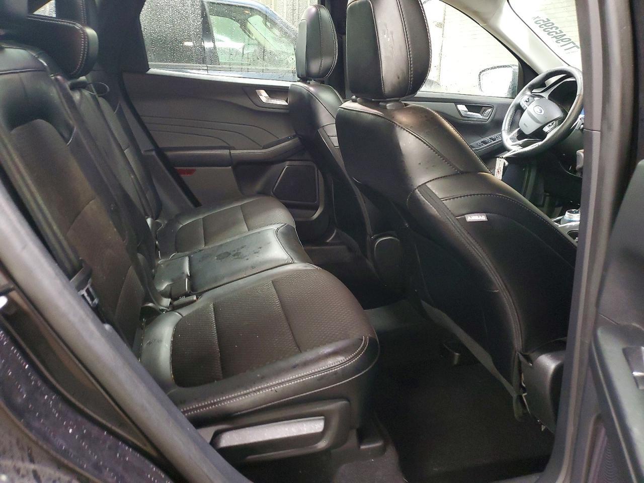 2023 Ford Escape - zdjęcie 10