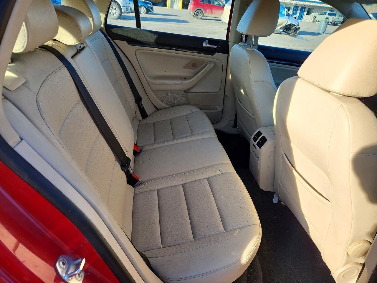 2013 Volkswagen Jetta Tdi - zdjęcie 10