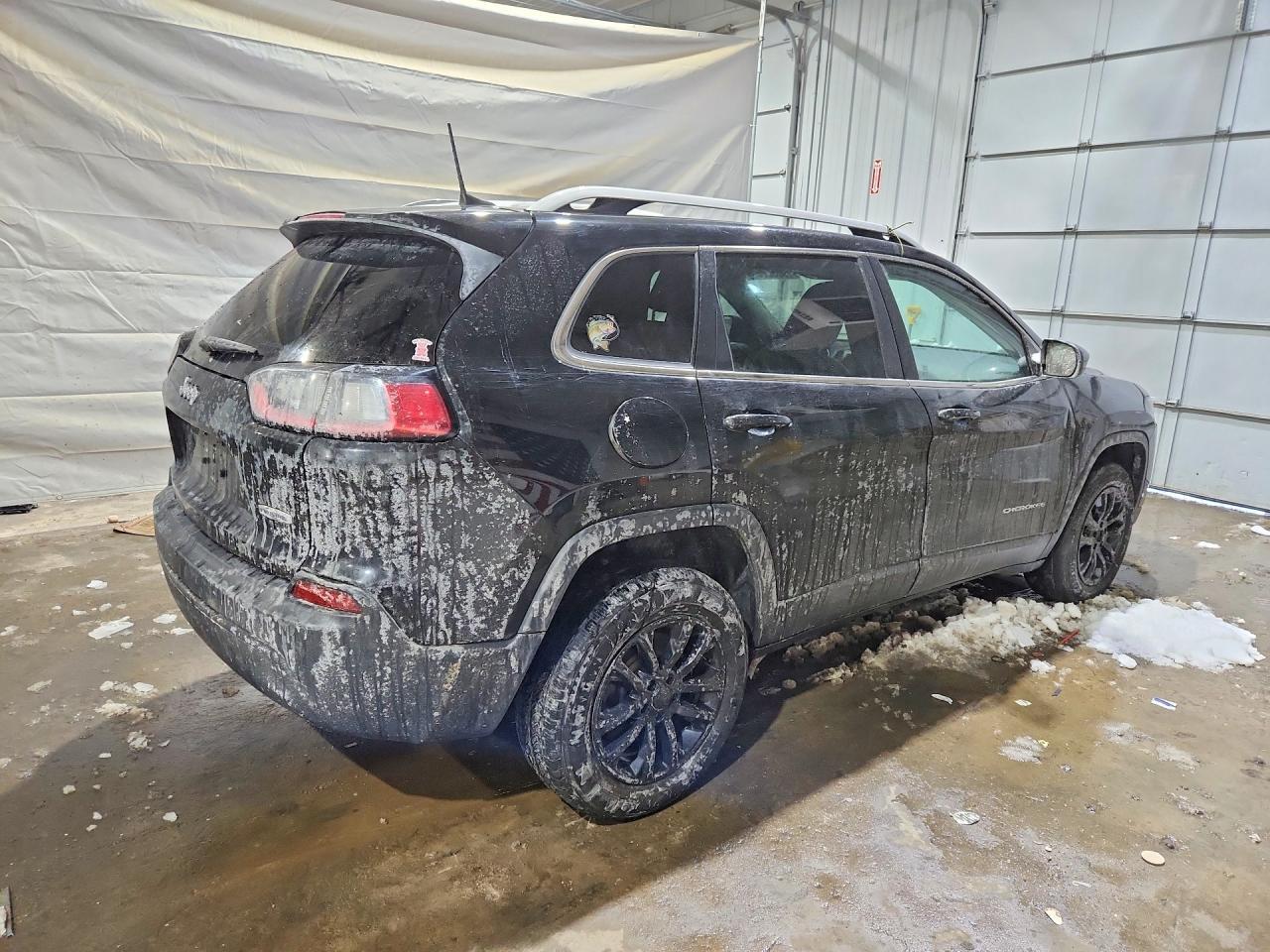 2019 Jeep Cherokee Latitude Plus - zdjęcie 3