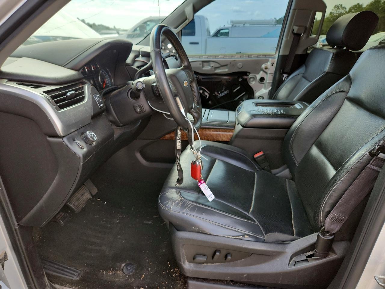 2016 Chevrolet Tahoe C1500 Ltz - zdjęcie 7