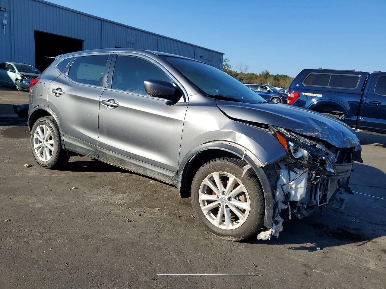 2018 Nissan Rogue Sport S - zdjęcie 4