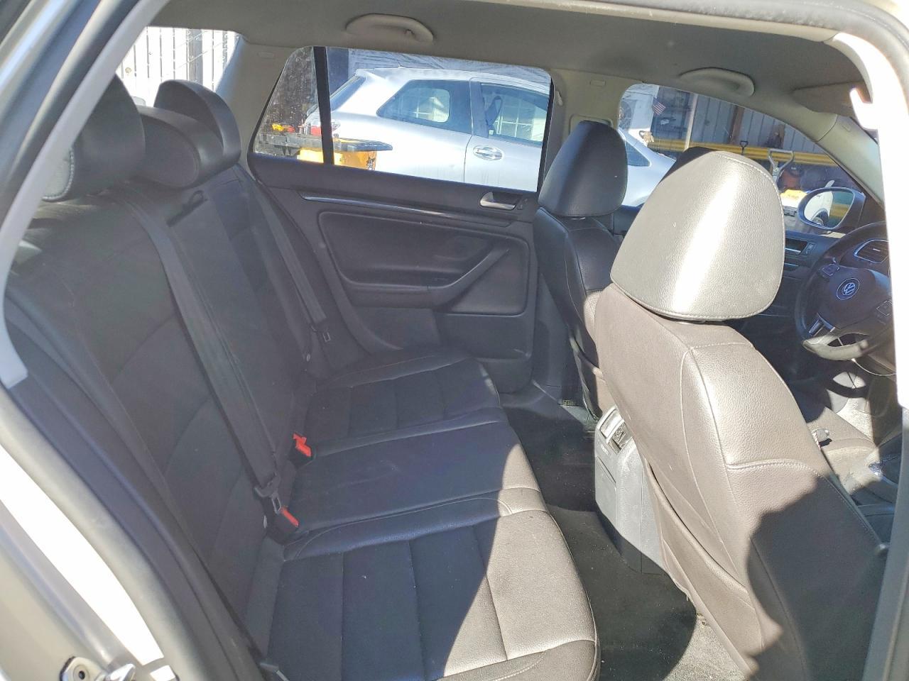 2014 Volkswagen Jetta Tdi - zdjęcie 10