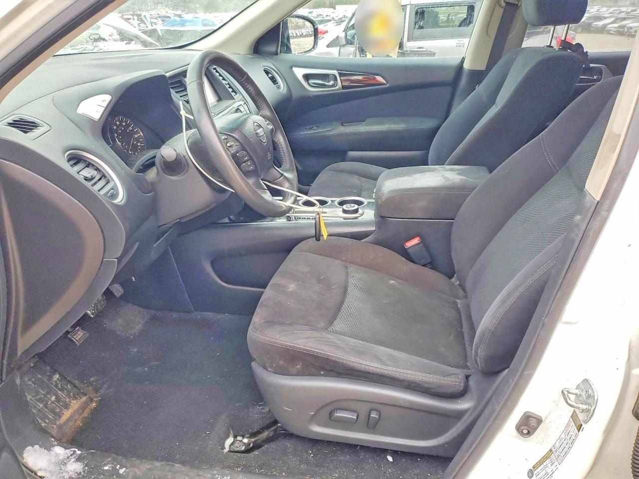2016 Nissan Pathfinder S - zdjęcie 7