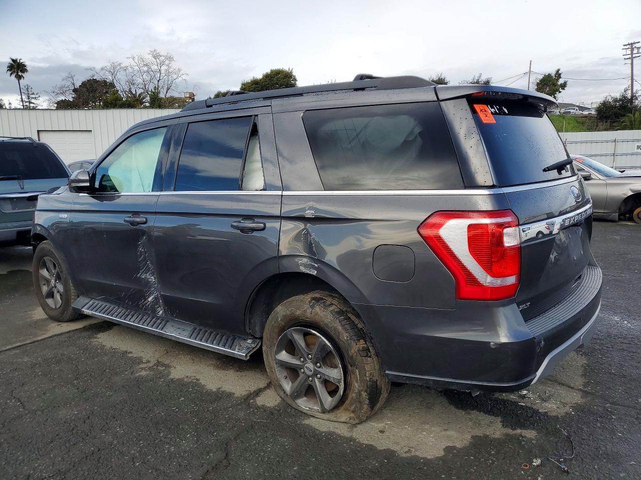 2019 Ford Expedition Xlt - zdjęcie 2