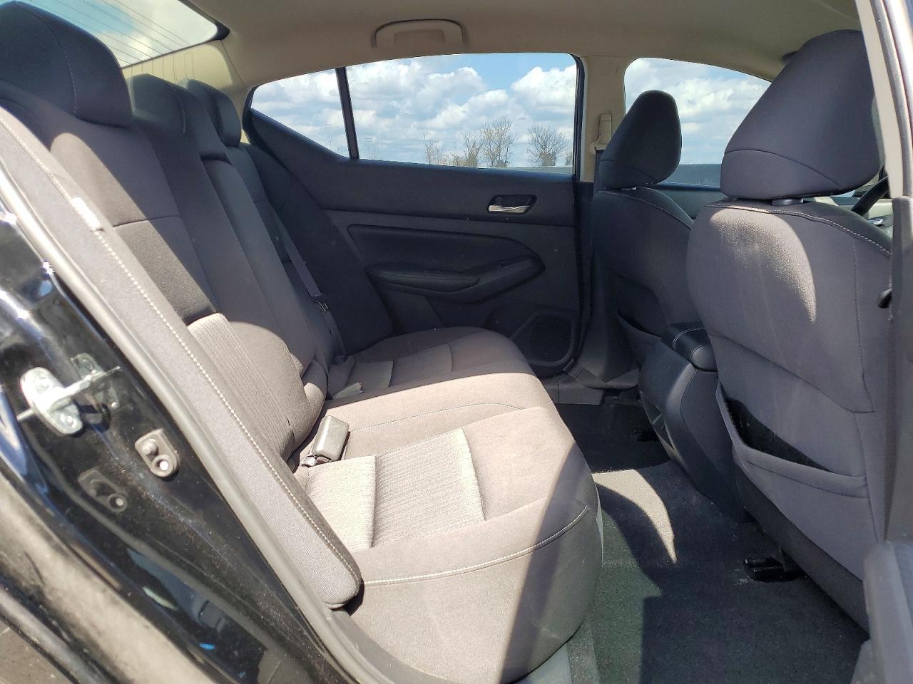 2020 Nissan Altima 2.5 S - zdjęcie 10