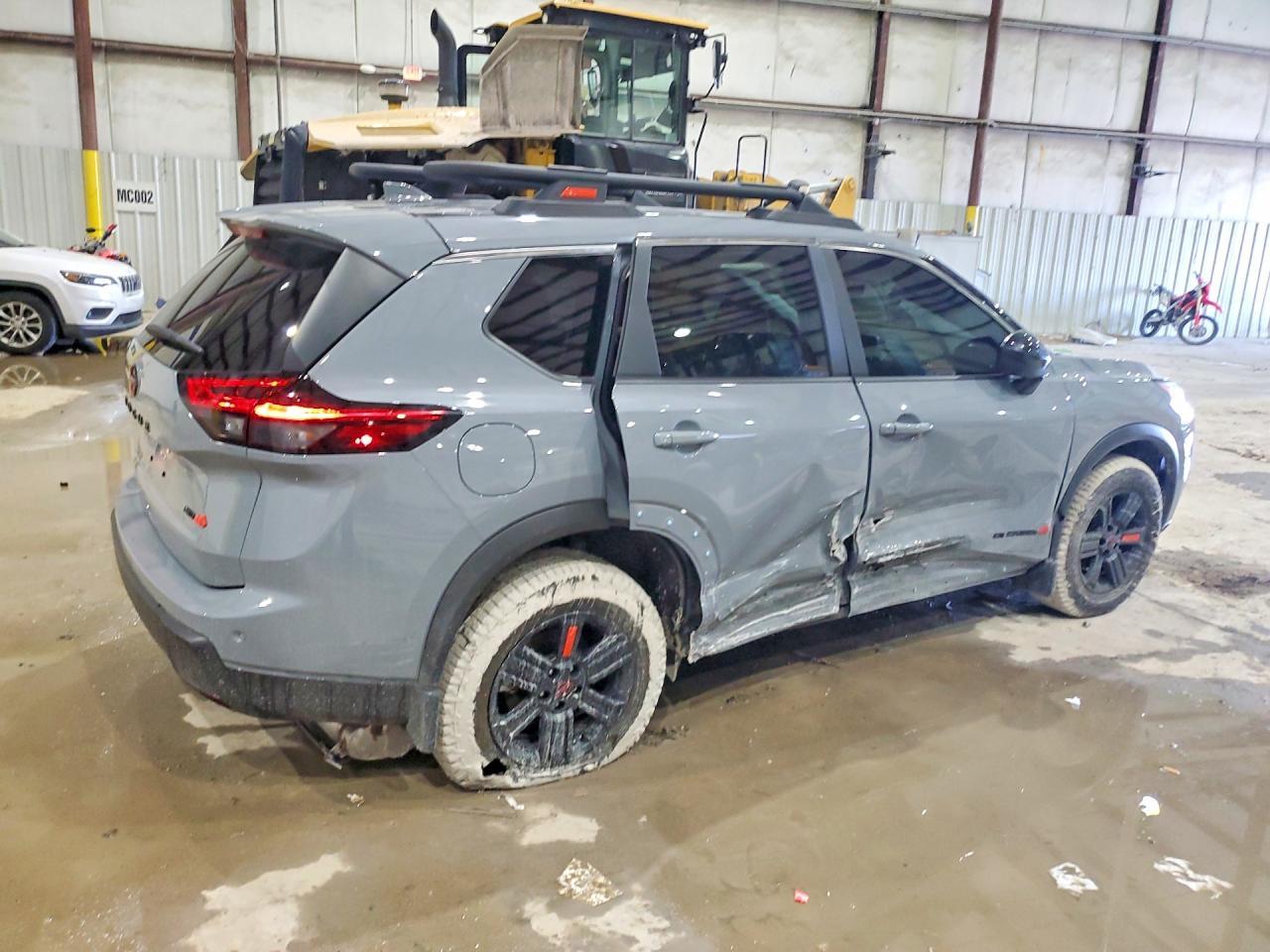 2025 Nissan Rogue Sv - zdjęcie 3