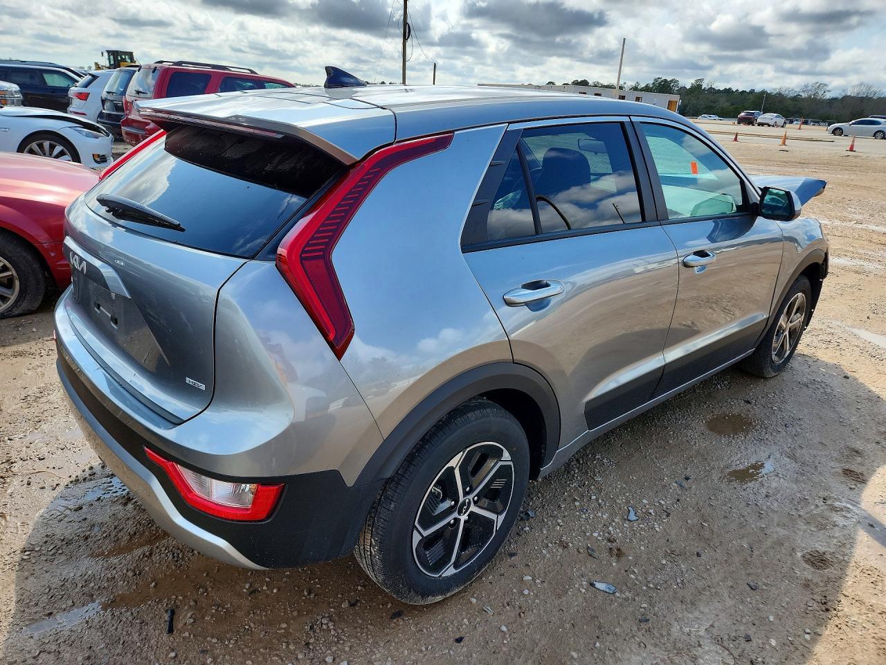 2026 Kia Niro Lx - zdjęcie 3