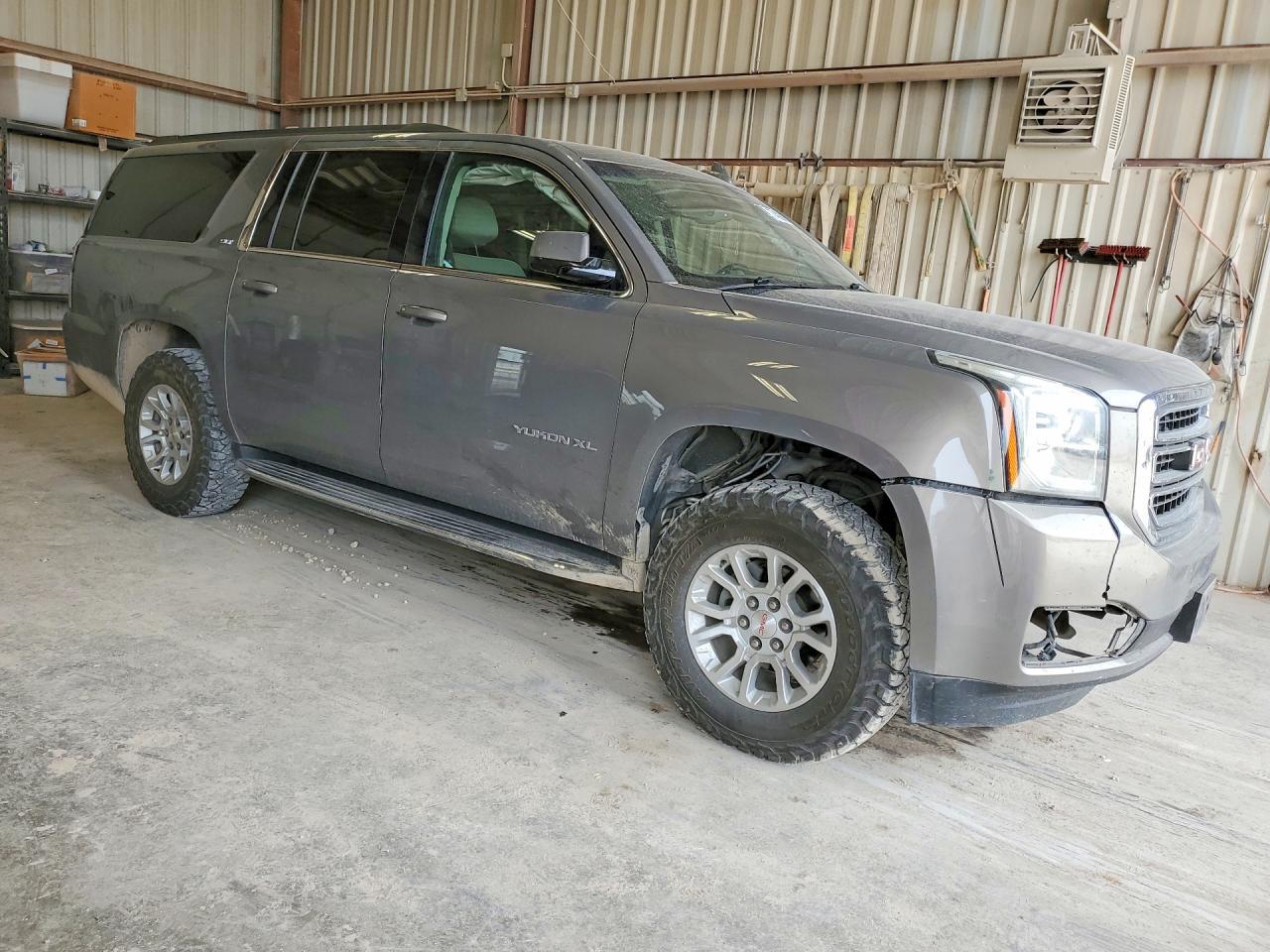2019 GMC Yukon Xl K1500 Slt - zdjęcie 4