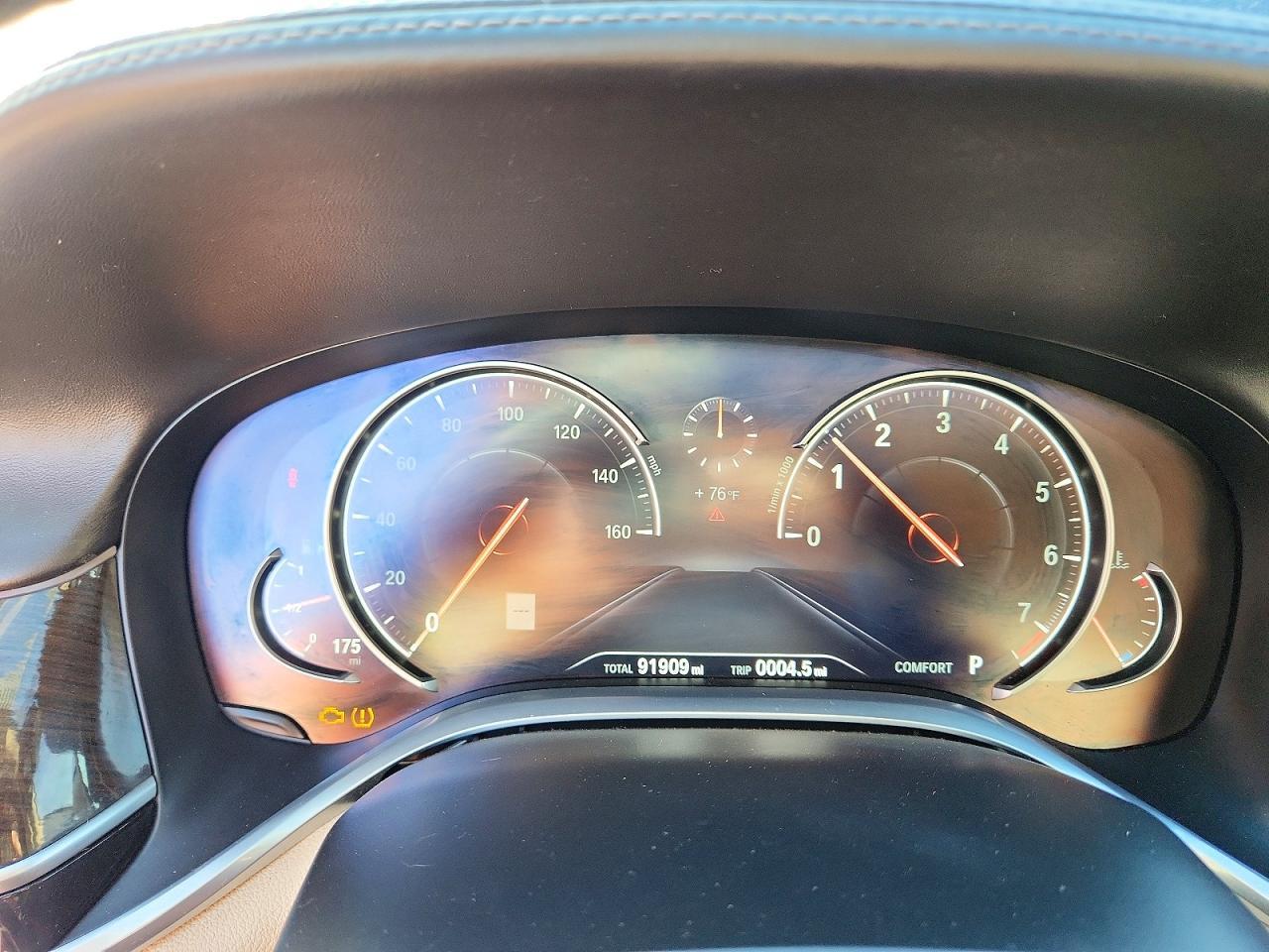 2016 BMW 750 I - zdjęcie 9