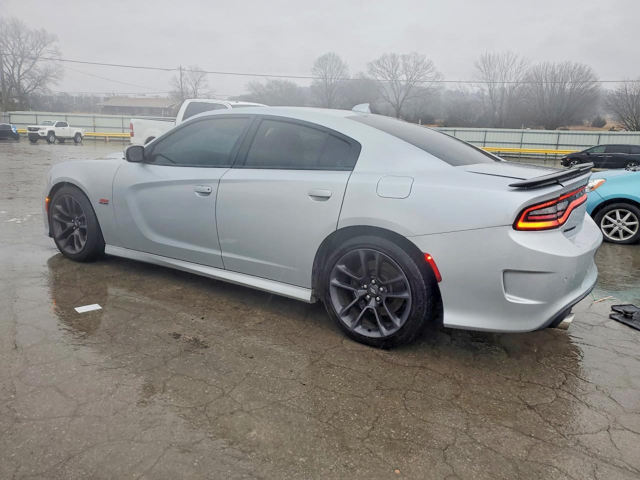 2020 Dodge Charger Scat Pack - zdjęcie 2