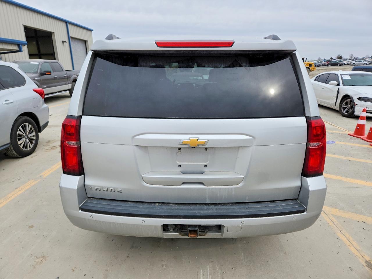 2015 Chevrolet Tahoe - zdjęcie 6