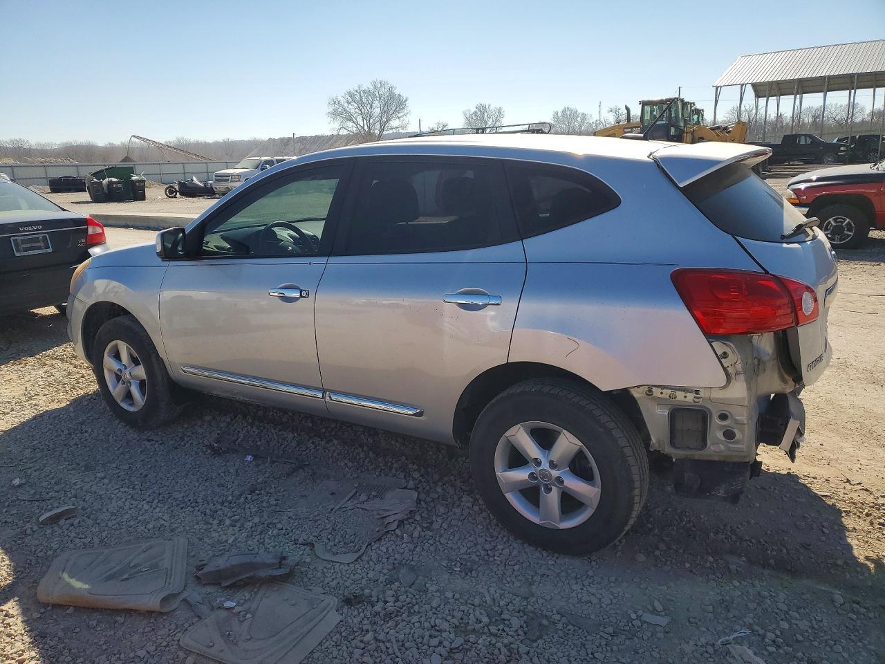 2013 Nissan Rogue S - zdjęcie 2