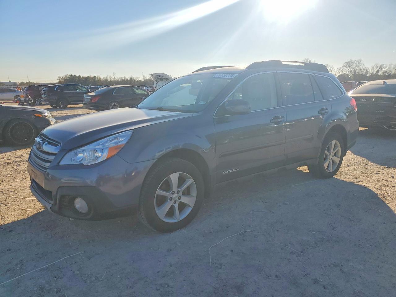 2014 Subaru Outback 2.5I Limited - zdjęcie główne
