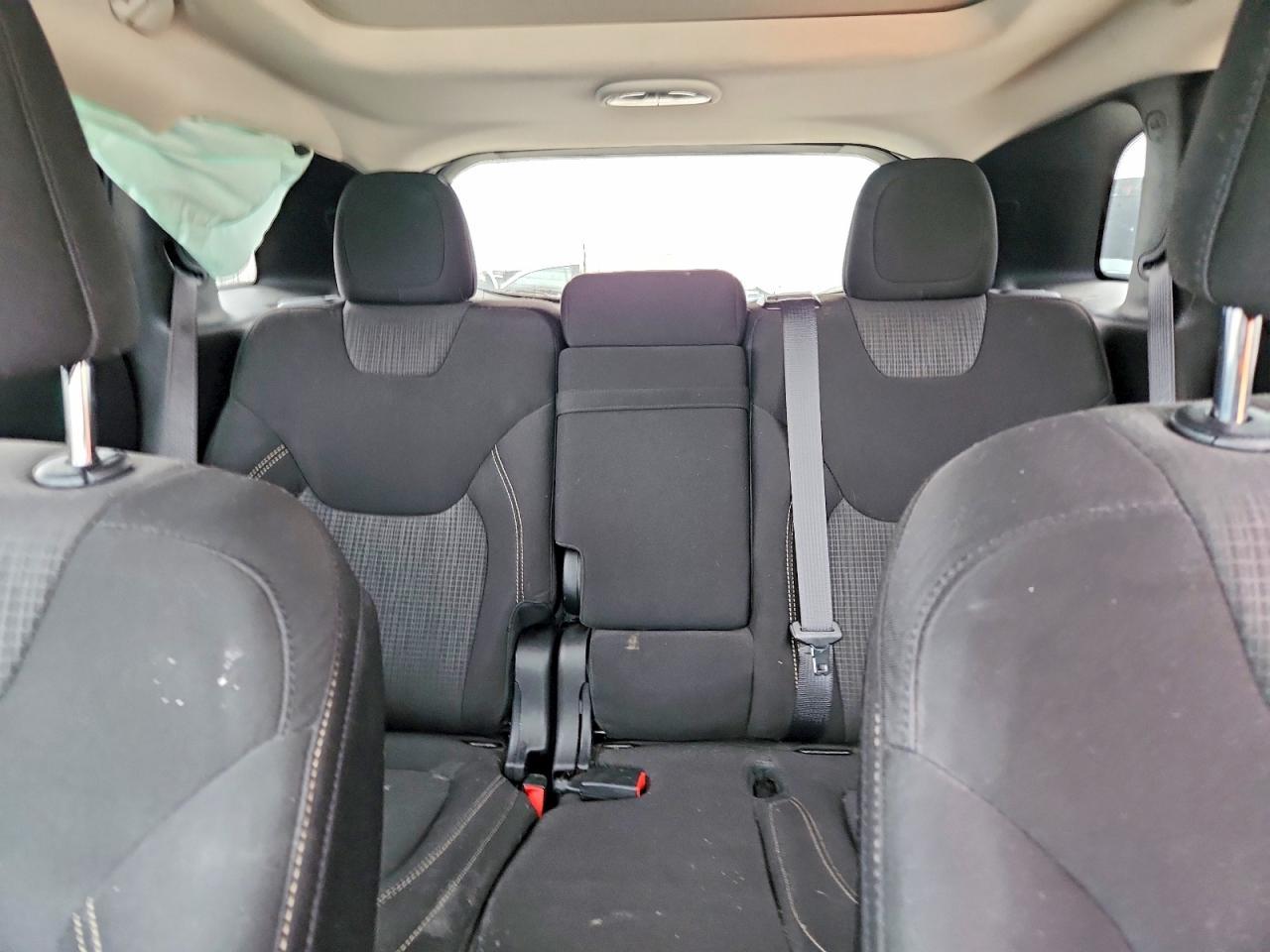 2015 Jeep Cherokee Latitude - zdjęcie 10