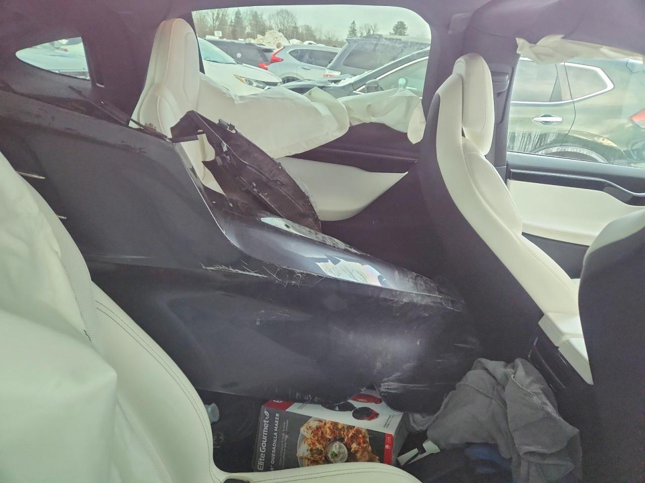 2018 Tesla Model X - zdjęcie 12