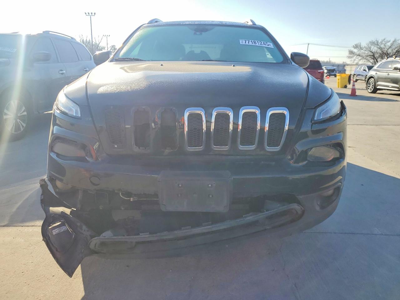 2016 Jeep Cherokee Latitude - zdjęcie 5