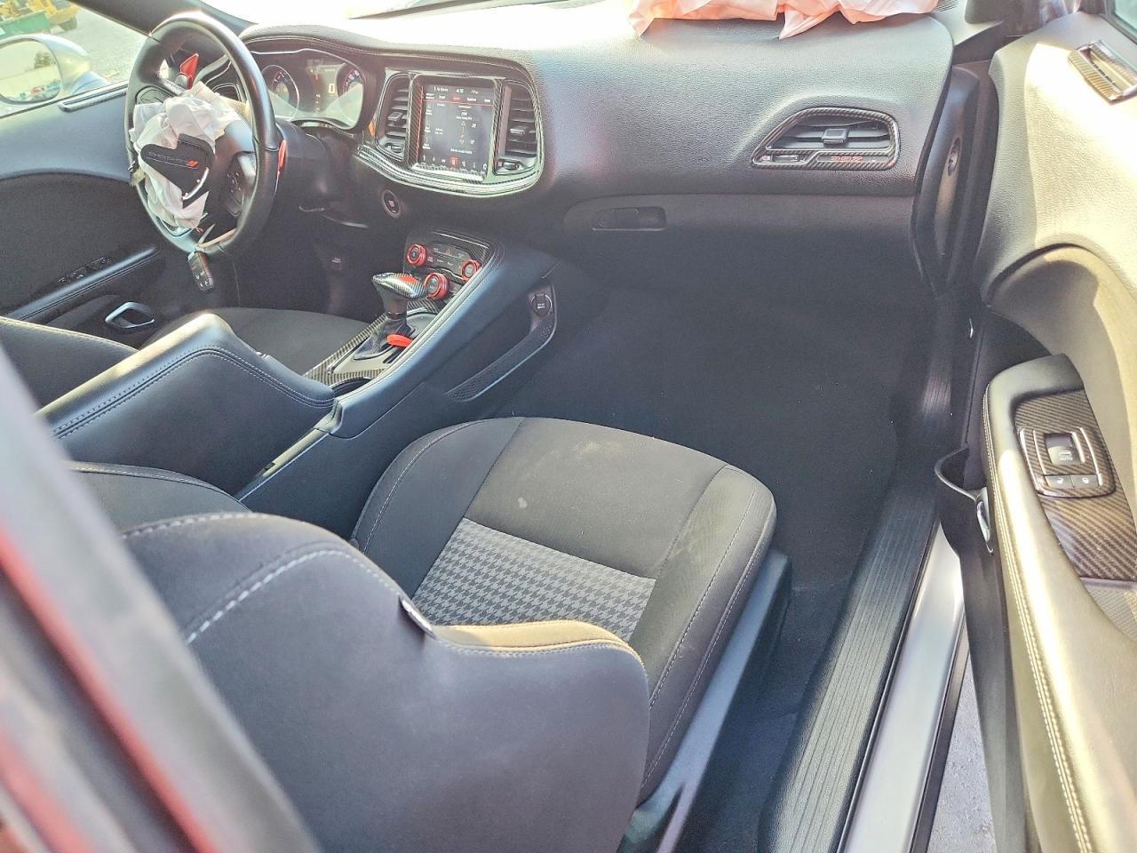 2021 Dodge Challenger R - zdjęcie 8
