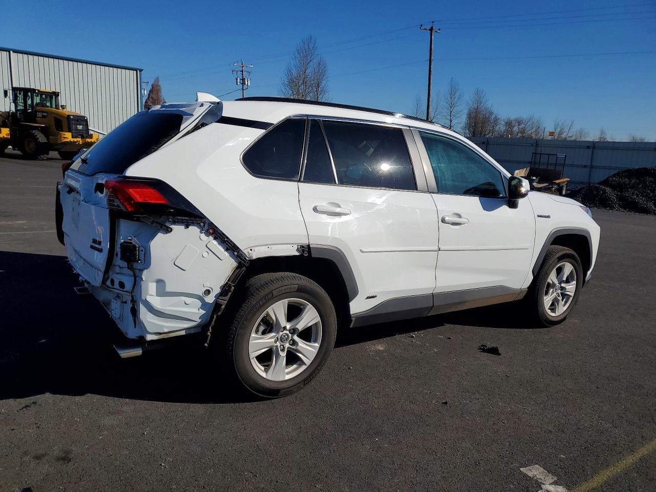 2021 Toyota Rav4 Hybrid Xle - zdjęcie 3