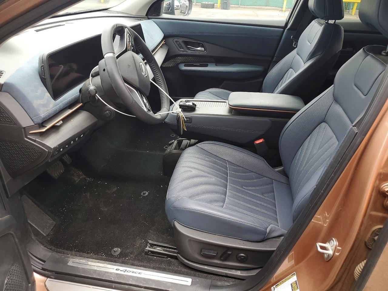 2025 Nissan Ariya Platinum+ E-4Orce - zdjęcie 7