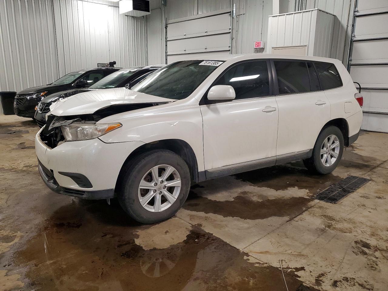 2013 Toyota Highlander Base - zdjęcie główne
