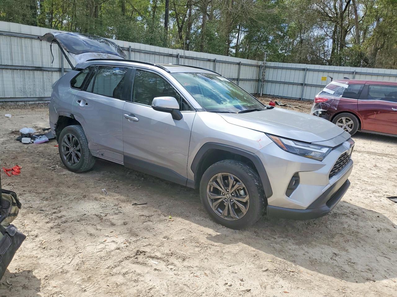 2023 Toyota Rav4 Hybrid Xle Premium - zdjęcie 4
