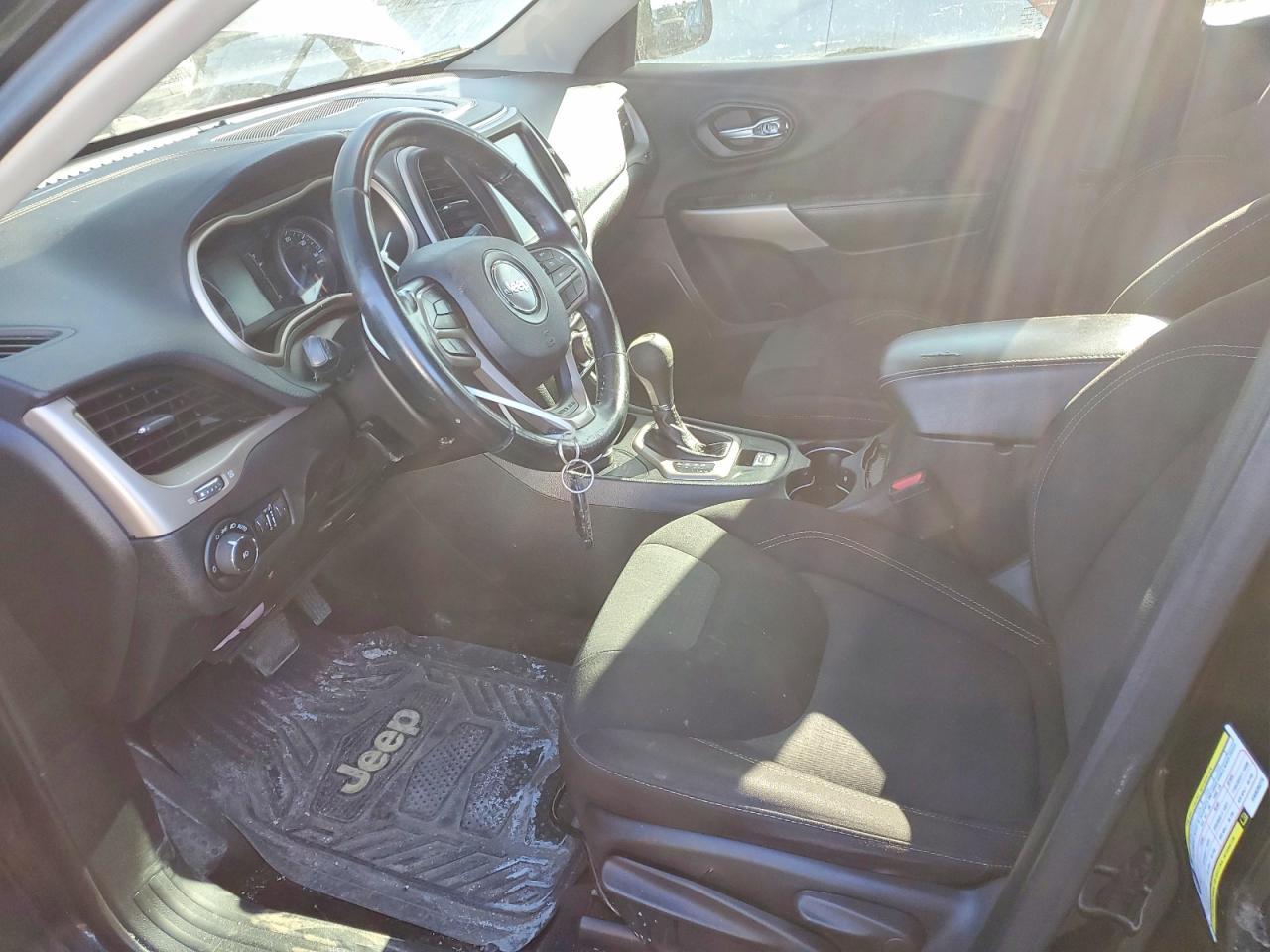 2017 Jeep Cherokee Latitude - zdjęcie 7