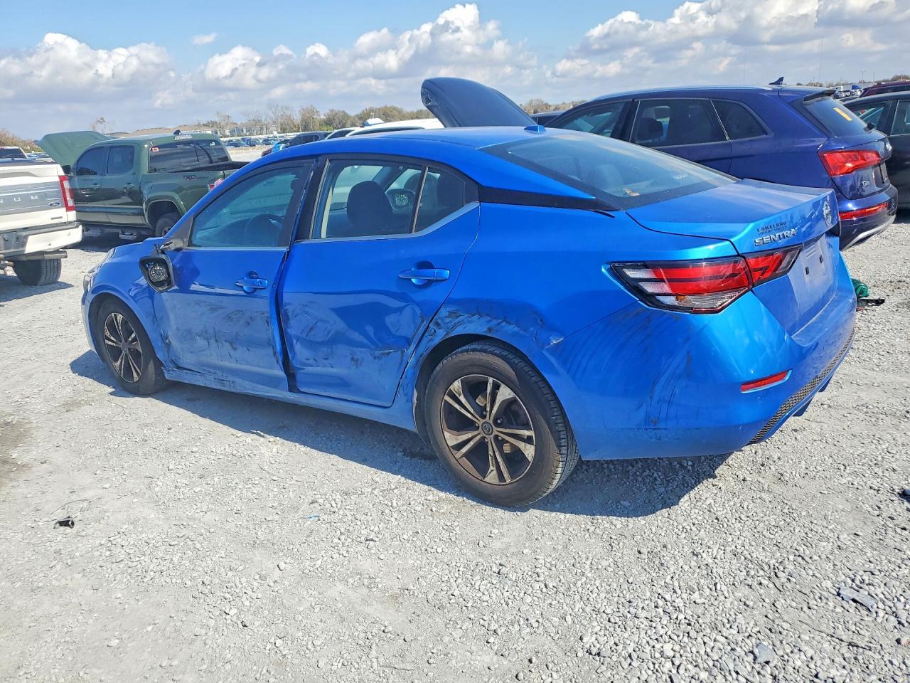 2021 Nissan Sentra Sv - zdjęcie 2