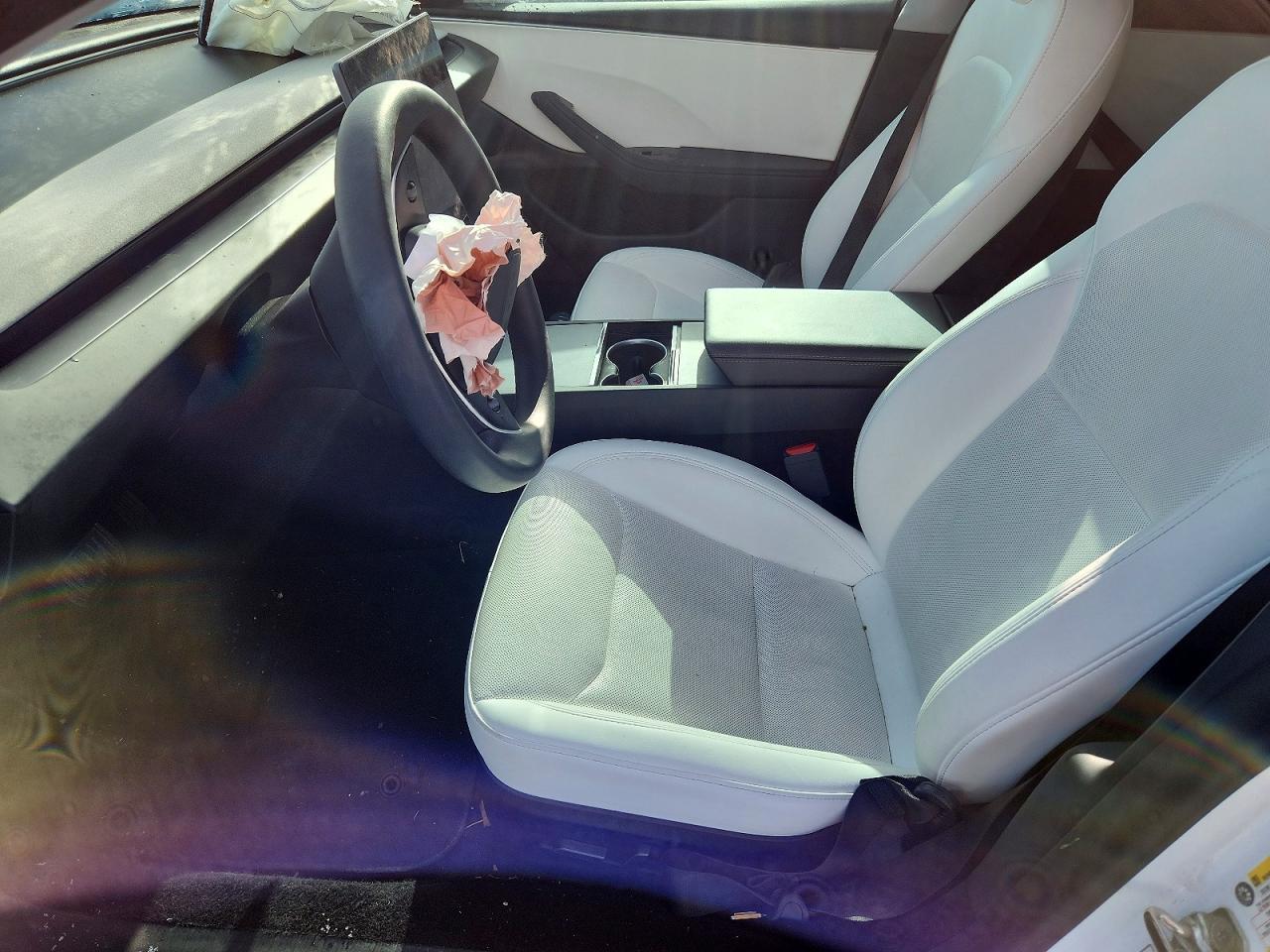 2024 Tesla Model 3 - zdjęcie 7