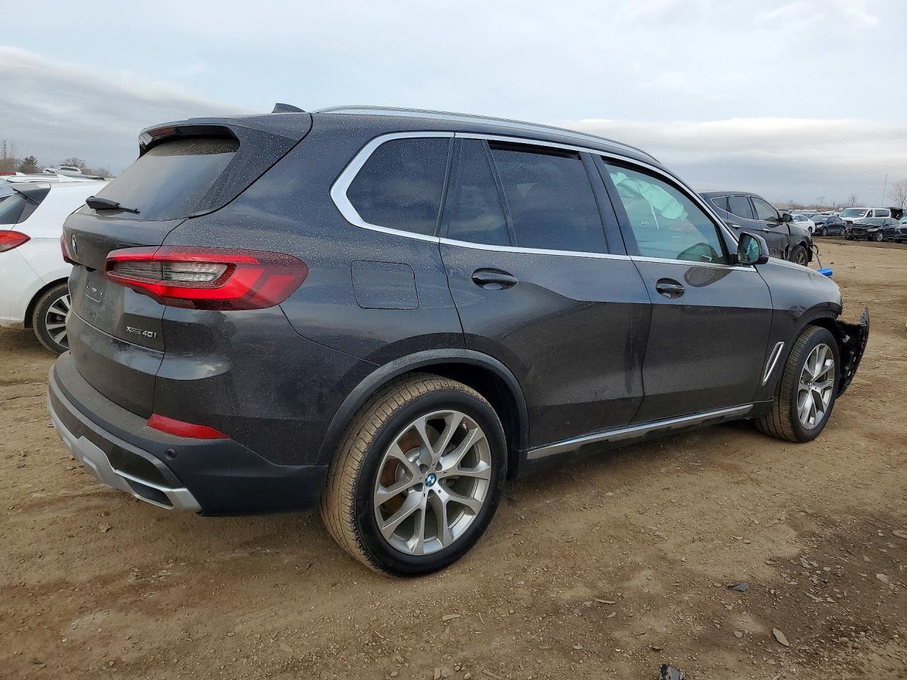 2020 BMW X5 xDrive40I - zdjęcie 3