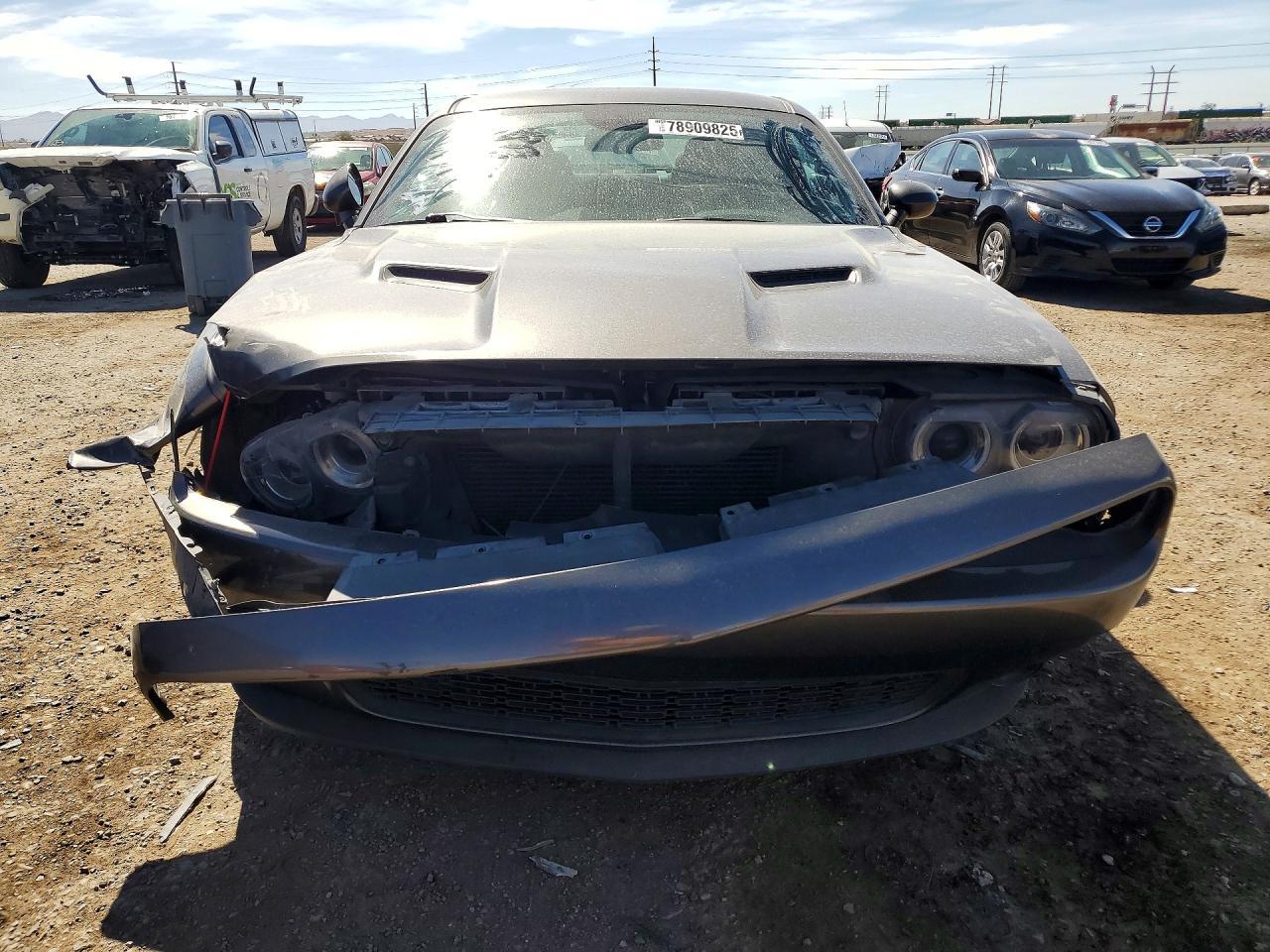 2015 Dodge Challenger Sxt - zdjęcie 5