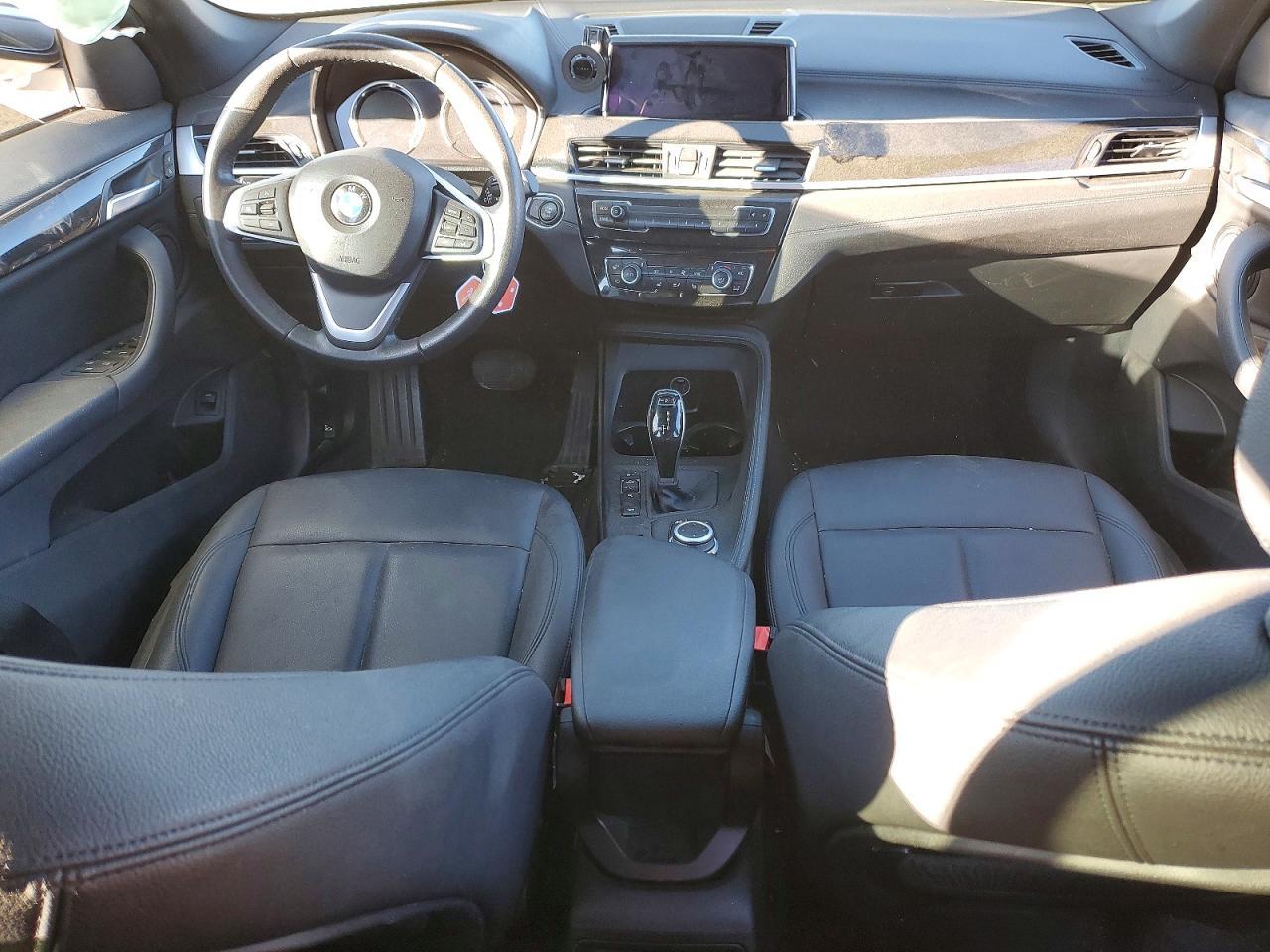 2020 BMW X1 xDrive28I - zdjęcie 8