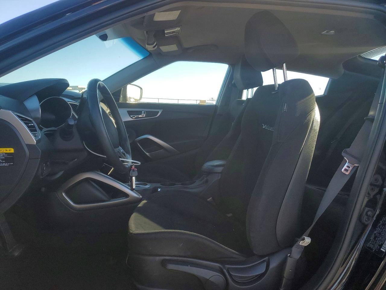 2016 Hyundai Veloster - zdjęcie 7