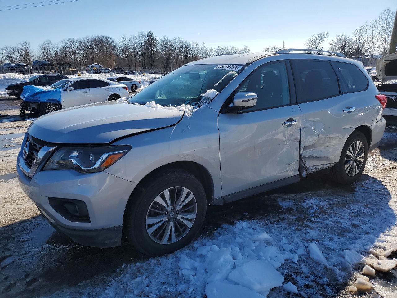 2017 Nissan Pathfinder S - zdjęcie główne