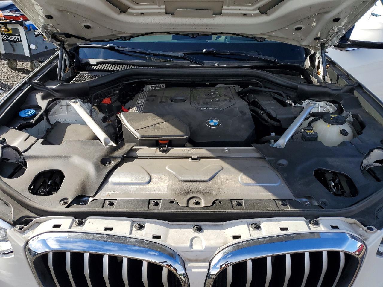 2021 BMW X3 xDrive30I - zdjęcie 12