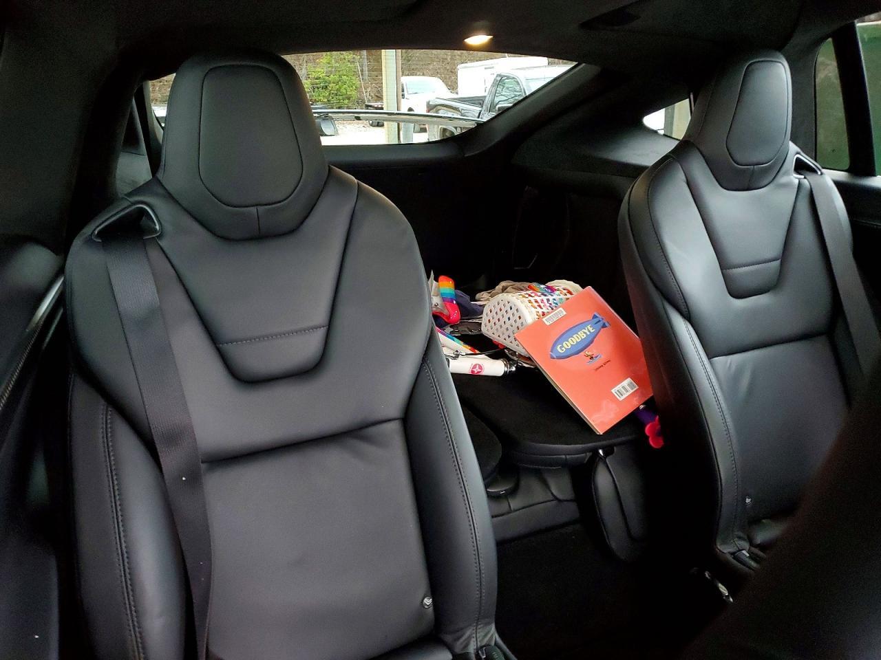 2017 Tesla Model X - zdjęcie 10