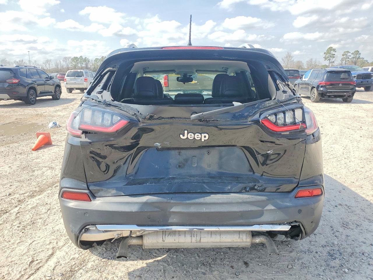 2019 Jeep Cherokee Limited - zdjęcie 6