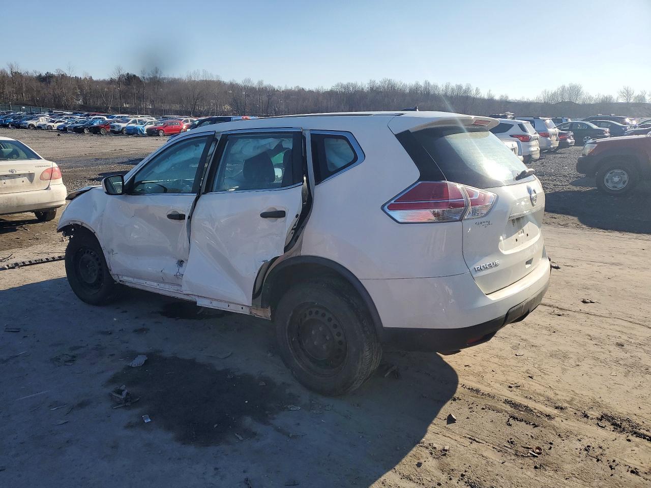2016 Nissan Rogue S - zdjęcie 2