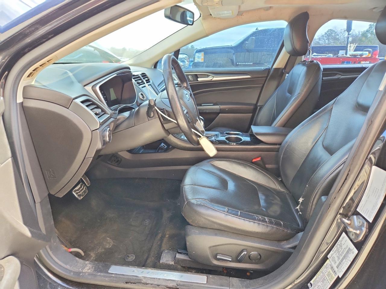 2013 Ford Fusion Titanium - zdjęcie 7