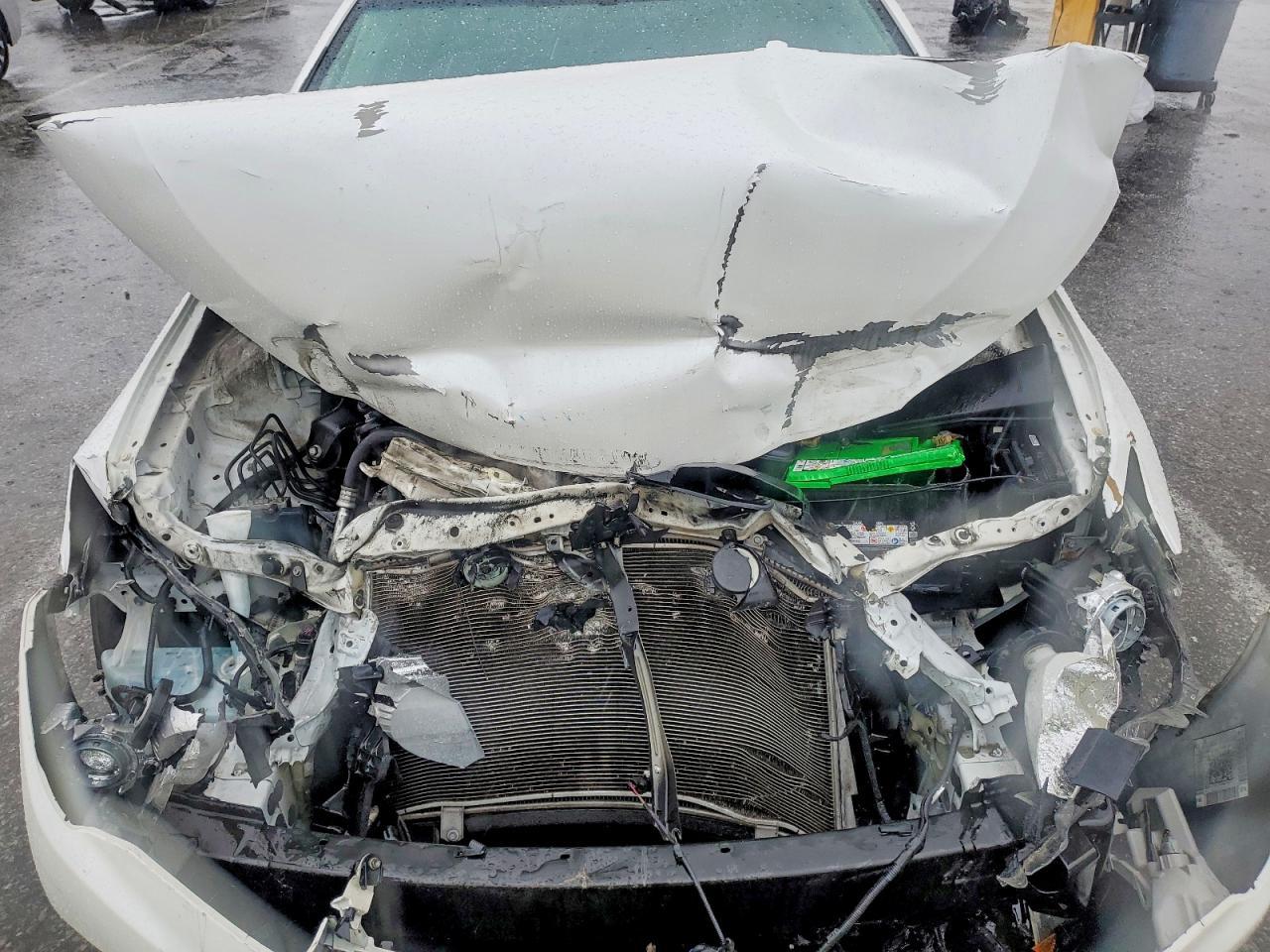 2016 Toyota Camry Xse - zdjęcie 11