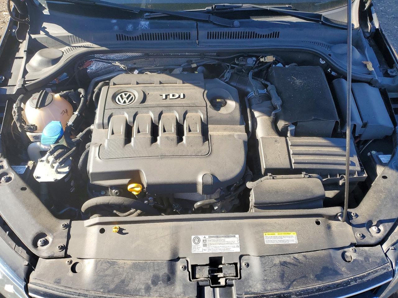 2015 Volkswagen Jetta Tdi - zdjęcie 11