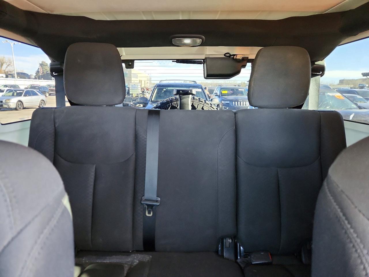 2017 Jeep Wrangler Unlimited Sport - zdjęcie 10