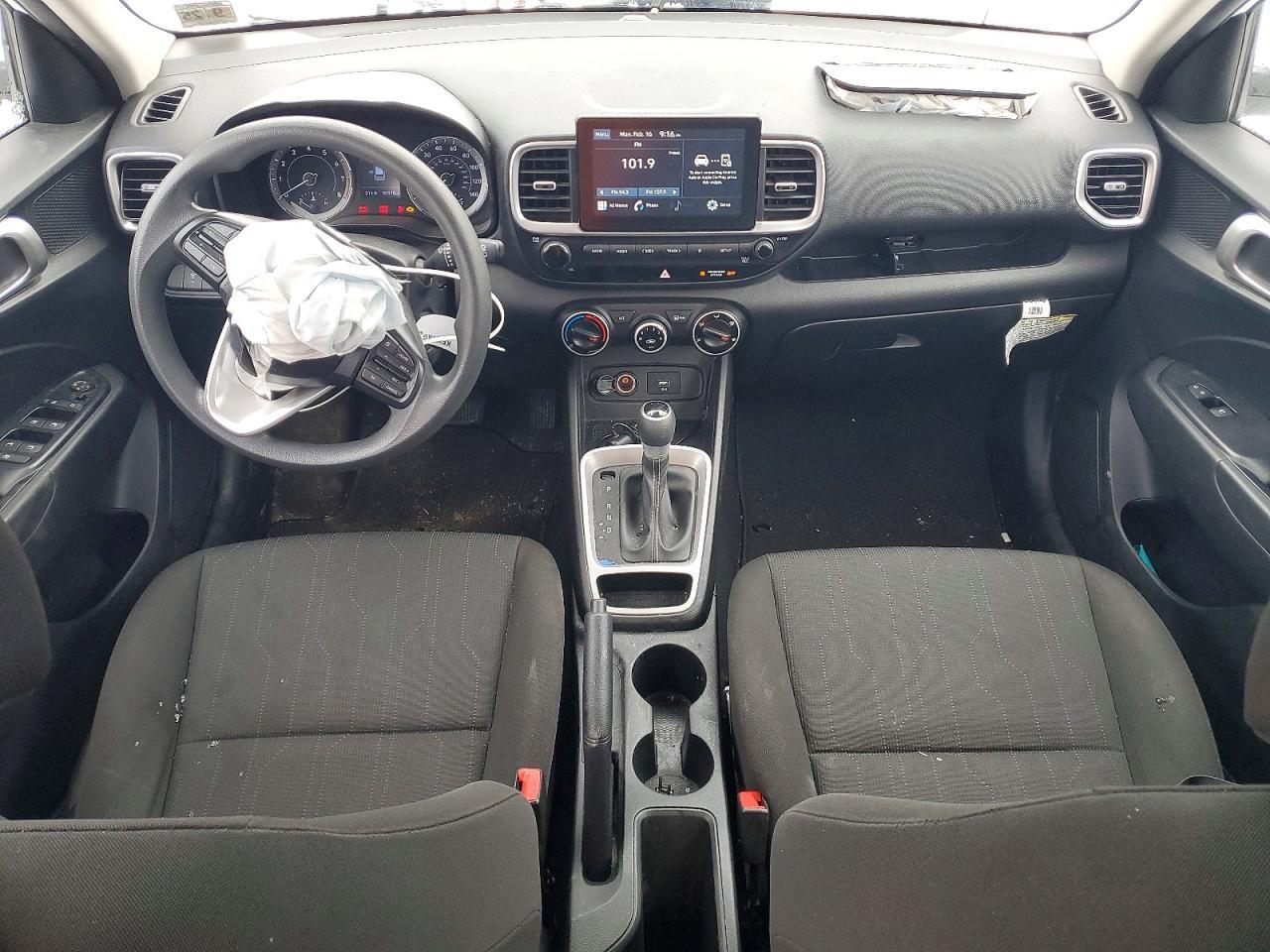 2020 Hyundai Venue Se - zdjęcie 8